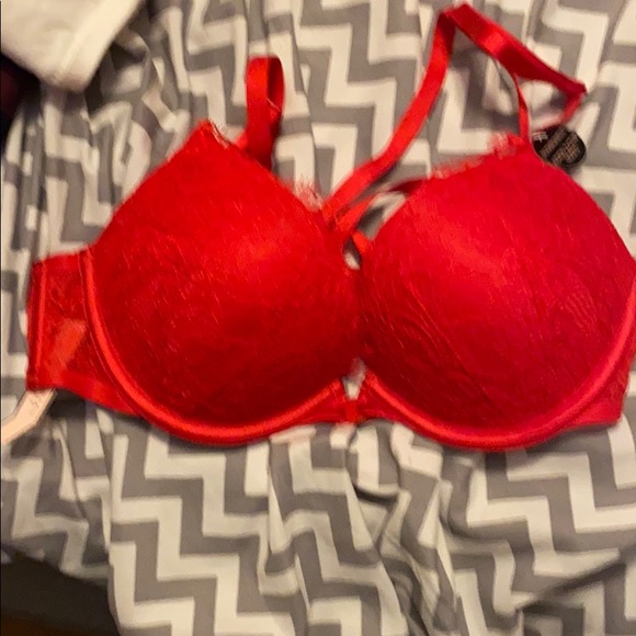 Victoria’s Secret lace bra - Picture 1 of 5